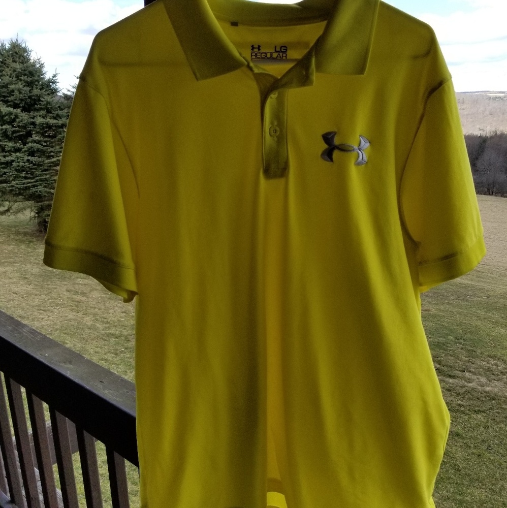 Mens Large Under Armour polo
